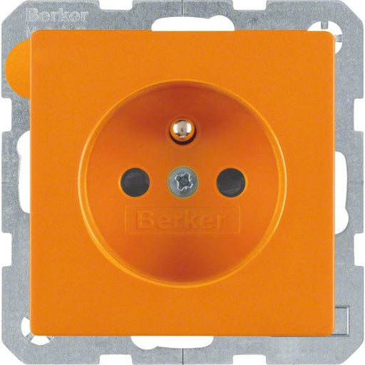 Berker - Steckdose m.Schutzkontakt 6768766014 Q.1 or