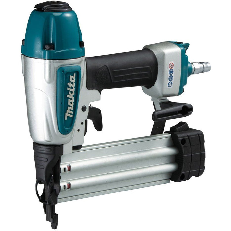 Makita - Gasdruck-Nagelgerät Druckluftnagler AF506 15-50 mm 8,3 bar