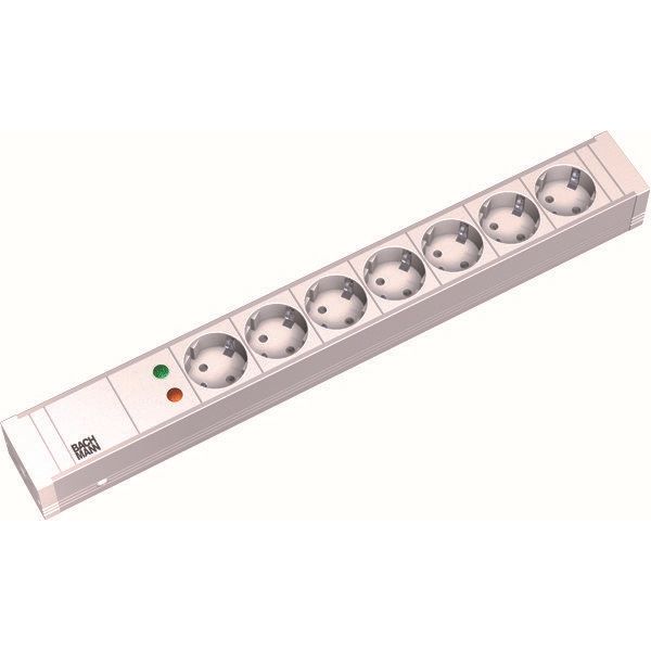 Bachmann - Power distribution unit (PDU) 19Zoll Steckdosenleiste 7f 333.004 Schutzk.1,5HE,ws,ÜSS