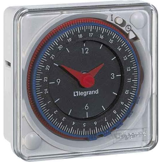 Legrand - Verteilerschaltuhr analog Analogschaltuhr m.Gangres. Legrand 049986 Tages. 230V