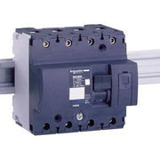 Schneider Electric - Leitungsschutzschalter Leistungsschalter NG125L 18770 4P, 20A, B Charakter − 3 Stück