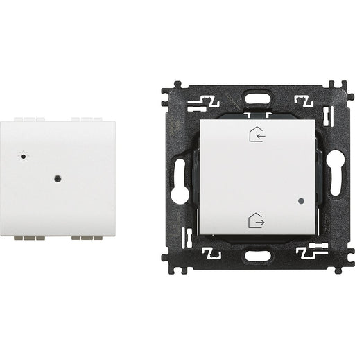 Legrand (BT) - Bussystem-Systemschnittstelle/Medien-Gateway Gateway + Masterswitch Bticino N4500C Weiß