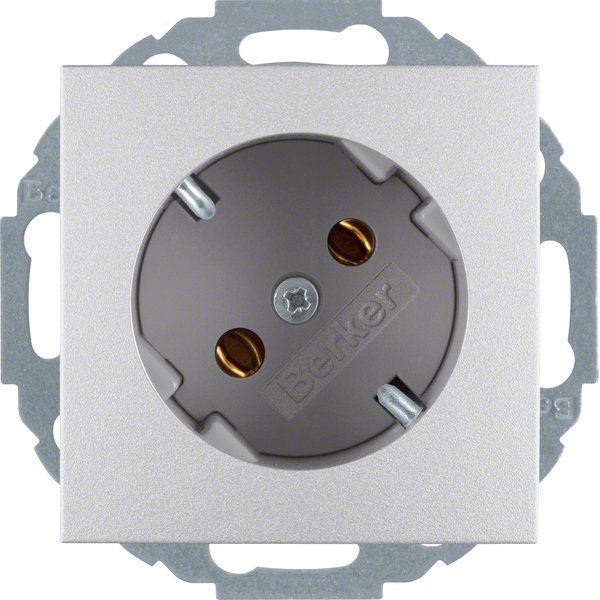 Berker - Steckdose Schuko-Steckd.alu matt 47271404 45 Grad