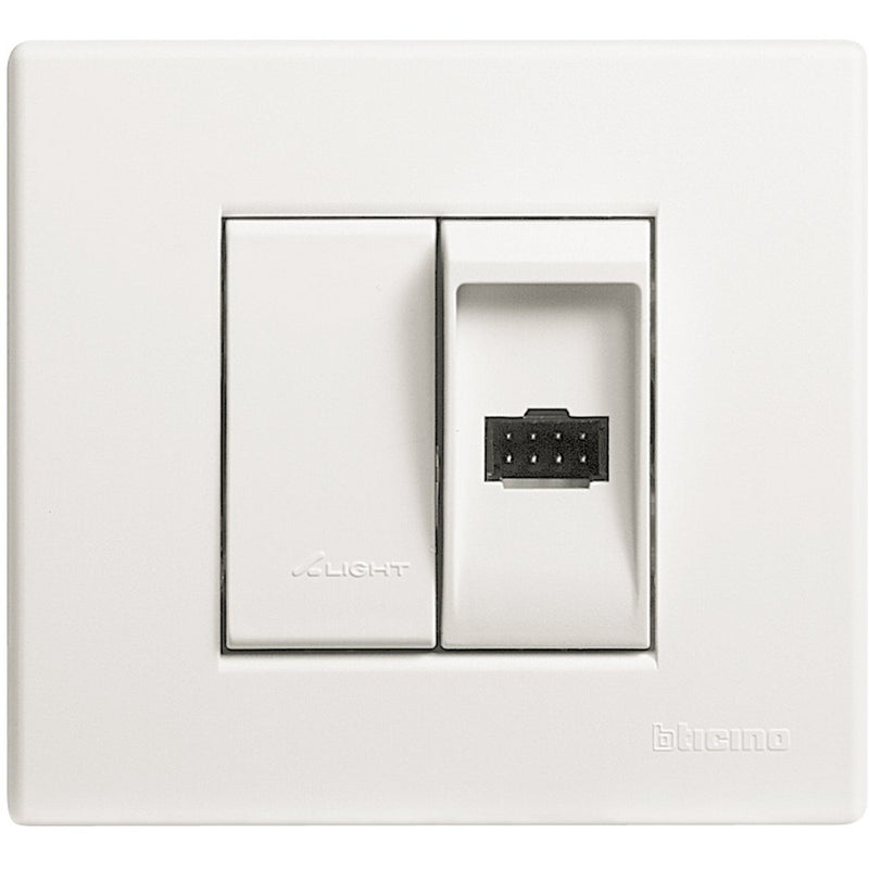 Legrand (BT) - Modularer Steckverbinder Steckdose 306062 kompl.,8pol.,weiss