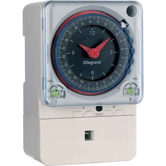 Legrand - Verteilerschaltuhr analog Abtauuhr Legrand 049926 230V50Hz