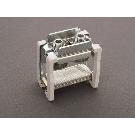 Wöhner - Sammelschienenklemme Spreizklemme 01070 Klemmraum 68x28 − 3 Stück