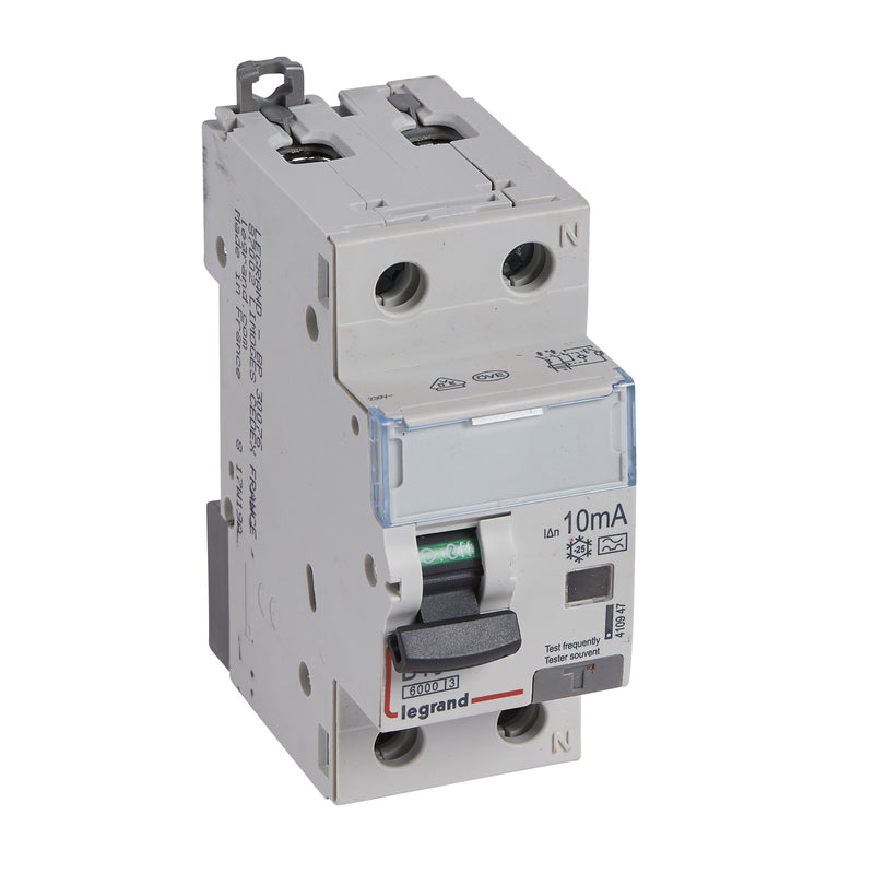 Legrand - Kombination FI-Schalter/Leitungsschutzschalter FI/LS-Schalter Legrand 410947 B-Charakt., 16A, 6kA