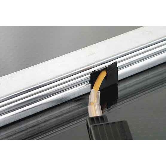 Pflitsch - Kabelschutz für Installationskanal Kantenschutz seitl. PIK KSS 30/30 PP,schwarz,30x30mm − 25 Stück