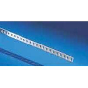 Heitec - Befestigungsteil für Baugruppe mit Rastermaß 482,6 mm (19 Zoll) Lochstreifen 3685.275 (VE2) 84TE − 2 Packung