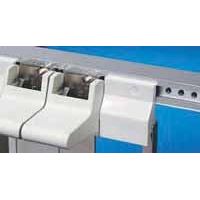 Heitec - Befestigungsteil für Baugruppe mit Rastermaß 482,6 mm (19 Zoll) Abdeckung f. Griff 3687.531 Typ-III Kst. 4TE