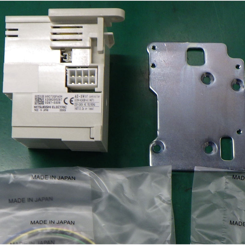 Mitsubishi Electric - Zubehör/Ersatzteile für Niederspannungs-Schalttechnik Steuergerät AC 200-240V UCON-A240B-W(INST)