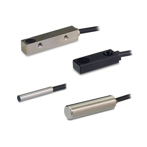 Bernstein - Magnetischer Näherungsschalter Magnetsensor MEK-E45PB/H11-KL2
