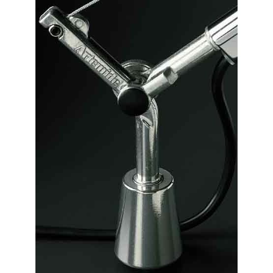 Artemide - Mechanisches Zubehör/Ersatzteile für Leuchten Schraubbefestigung A004 200