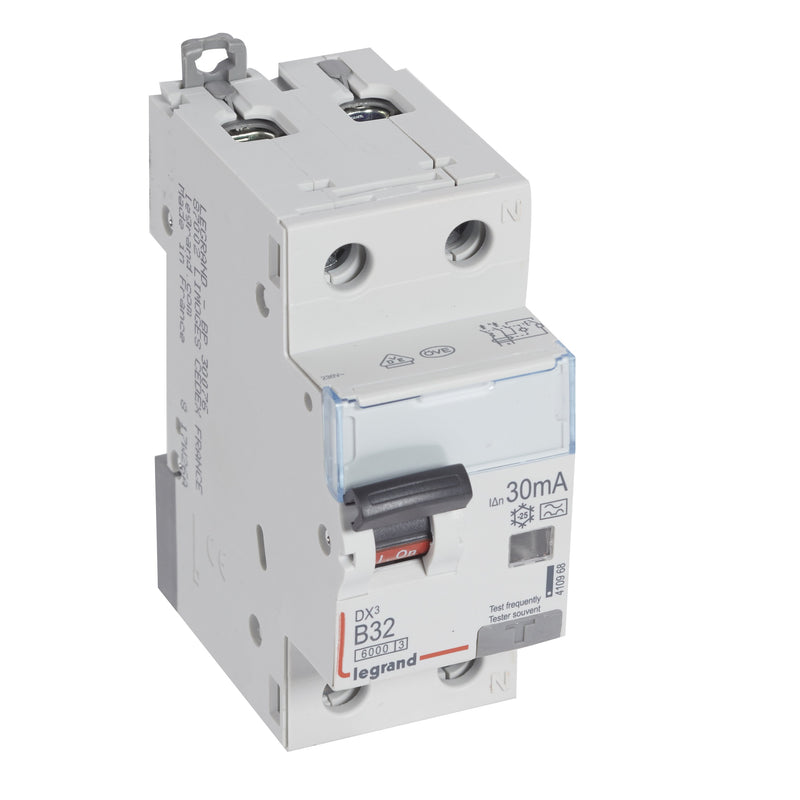 Legrand - Kombination FI-Schalter/Leitungsschutzschalter FI/LS-Schalter Legrand 410968 B-Charakt., 32A, 6kA